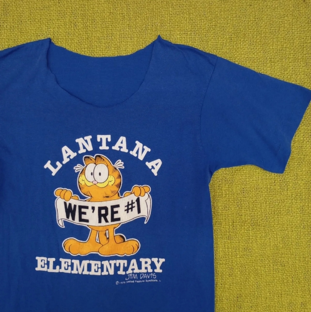 Vintage 90s T-shirt Garfield Lantana Elementary Florida Fits Size Small